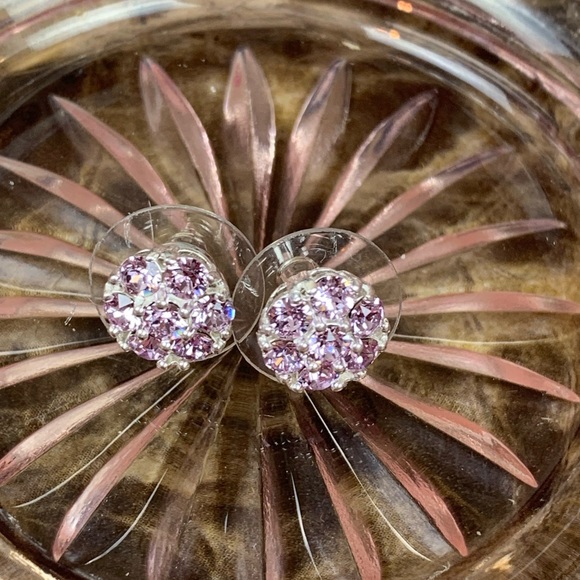 💜Swarovski Violet Crystal Earrings💜 - Picture 3 of 14